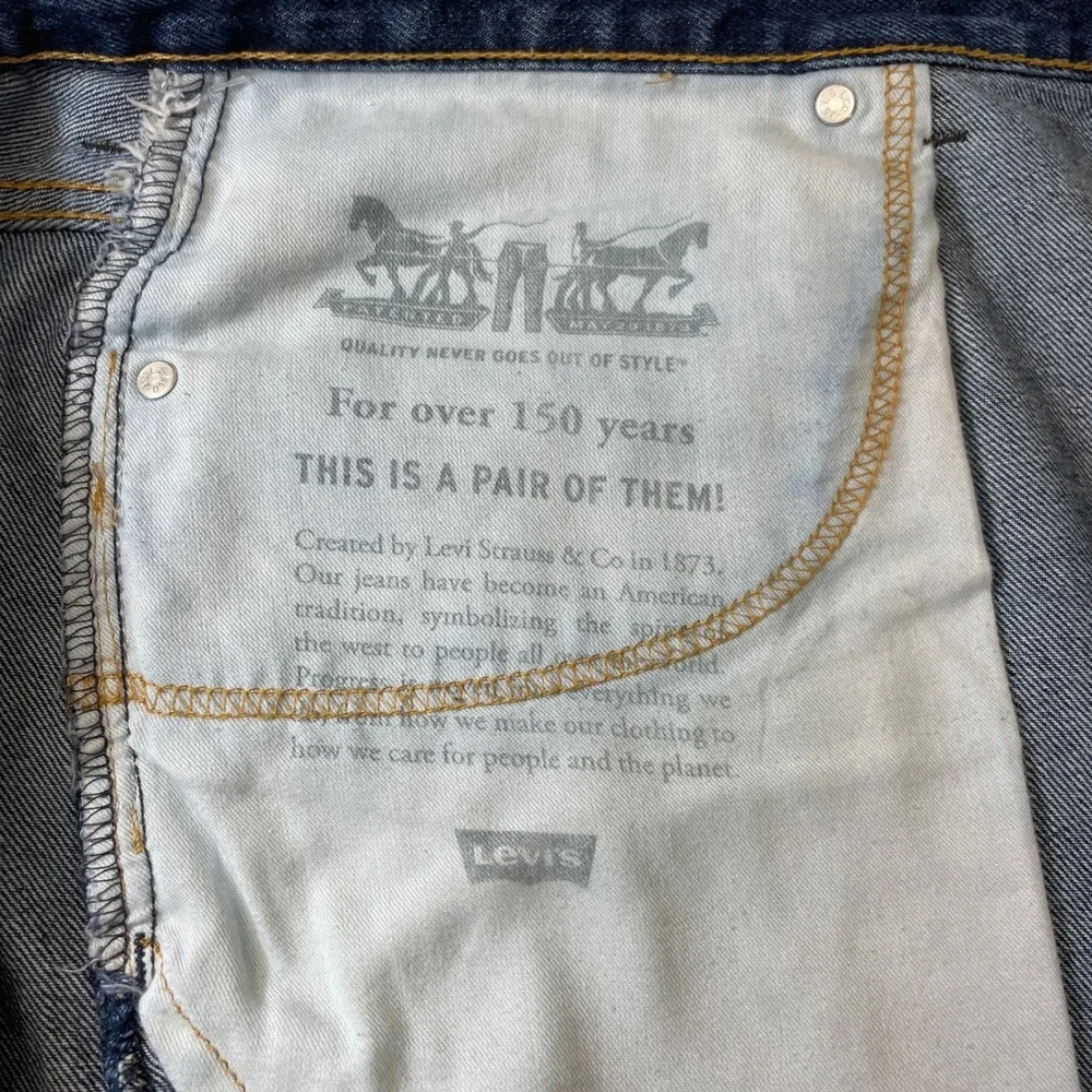 Levis 550 Relaxed Fit‎ Tapered Leg Jeans Mens 50x32 Medium Wash Blue